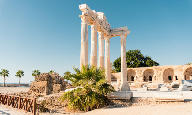 Antalya’nın Görülmesi Gereken Tarihi Zenginlikleri